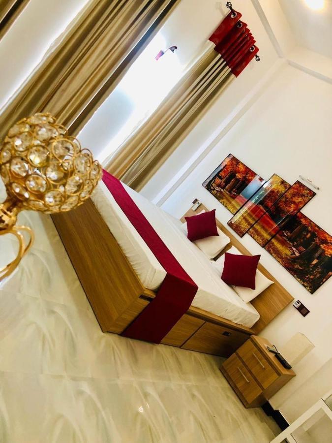 White Land City Hotel ダンブッラ エクステリア 写真