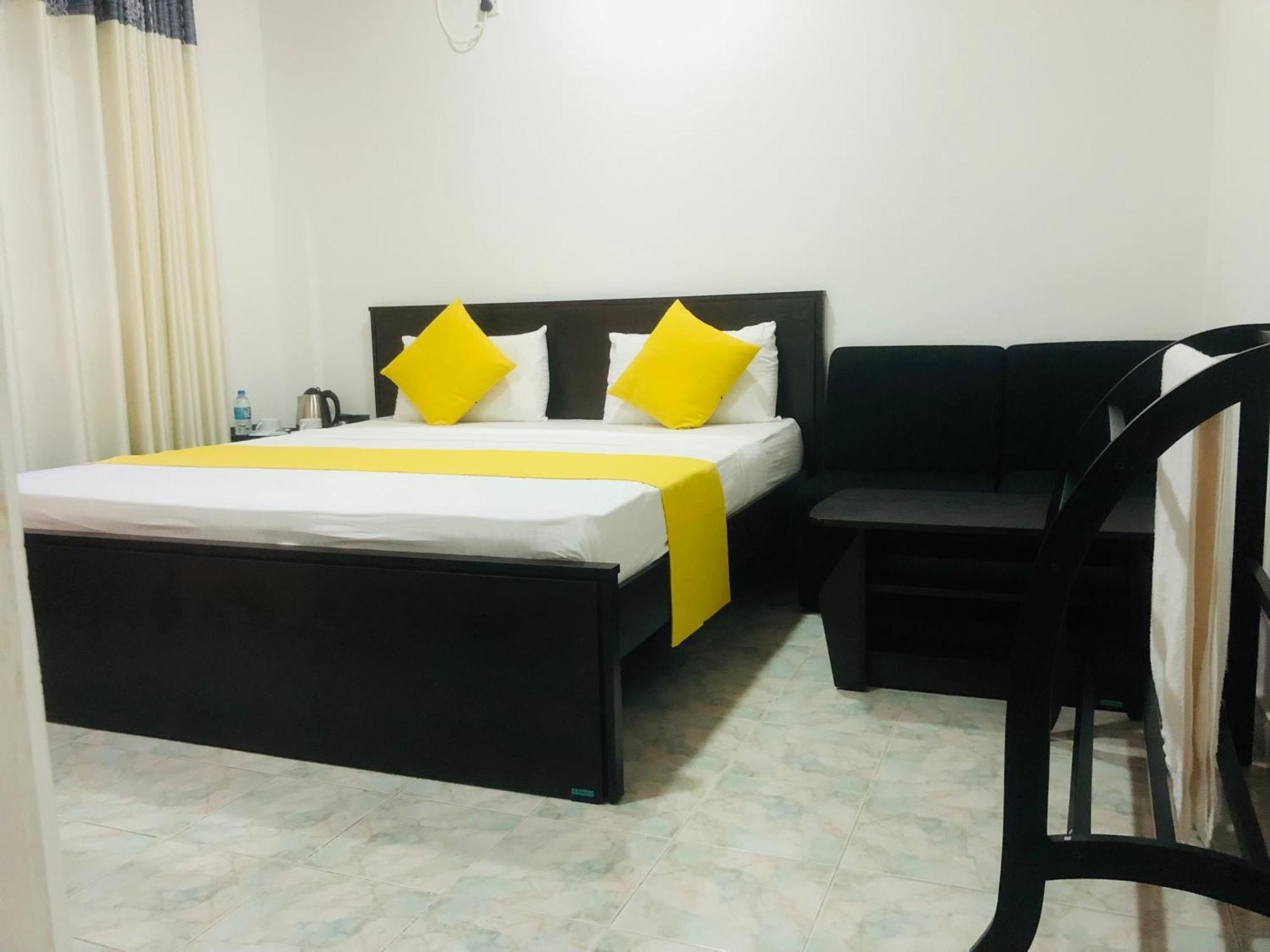 White Land City Hotel ダンブッラ エクステリア 写真