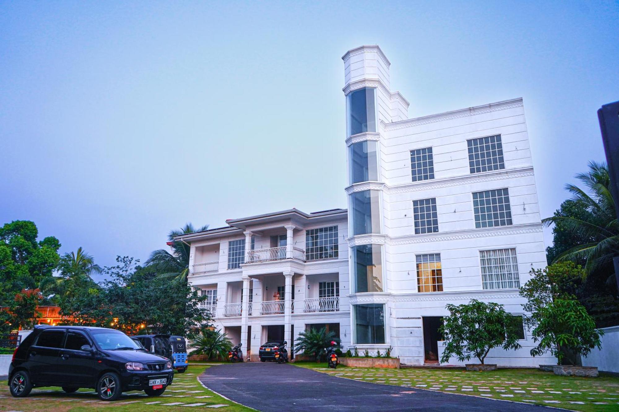 White Land City Hotel ダンブッラ エクステリア 写真